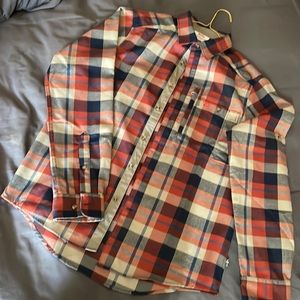FJALL RAVEN cool plaid shirt! Virtually new and unworn. Small.